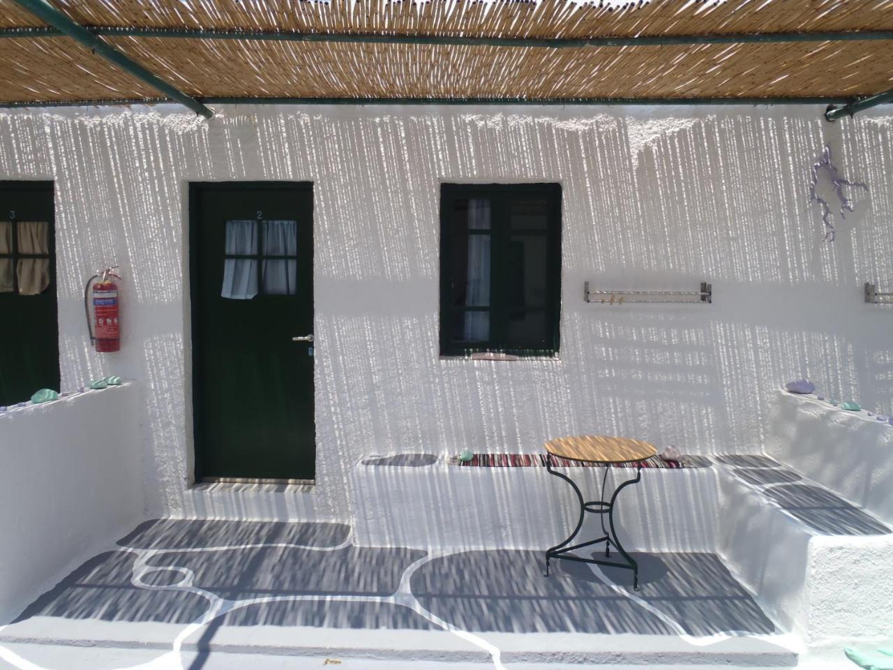Pavlosx2 Folegandros Town Екстер'єр фото